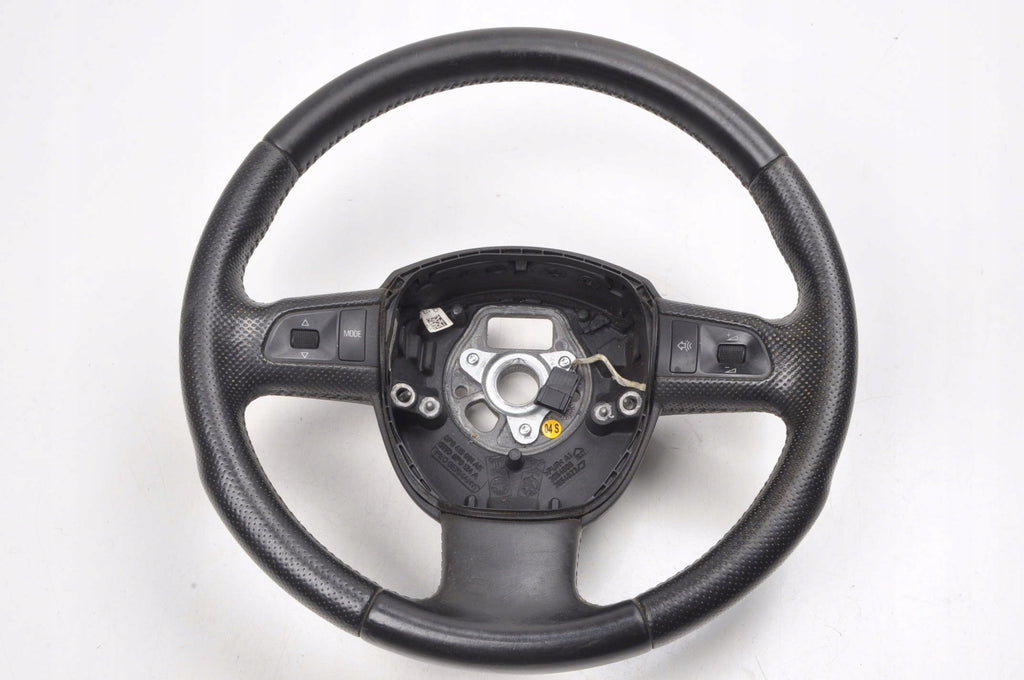 AUDI A3 8P LEATHER STEERING WHEEL 8P0419091CM MULTIFUNCTIONAL
