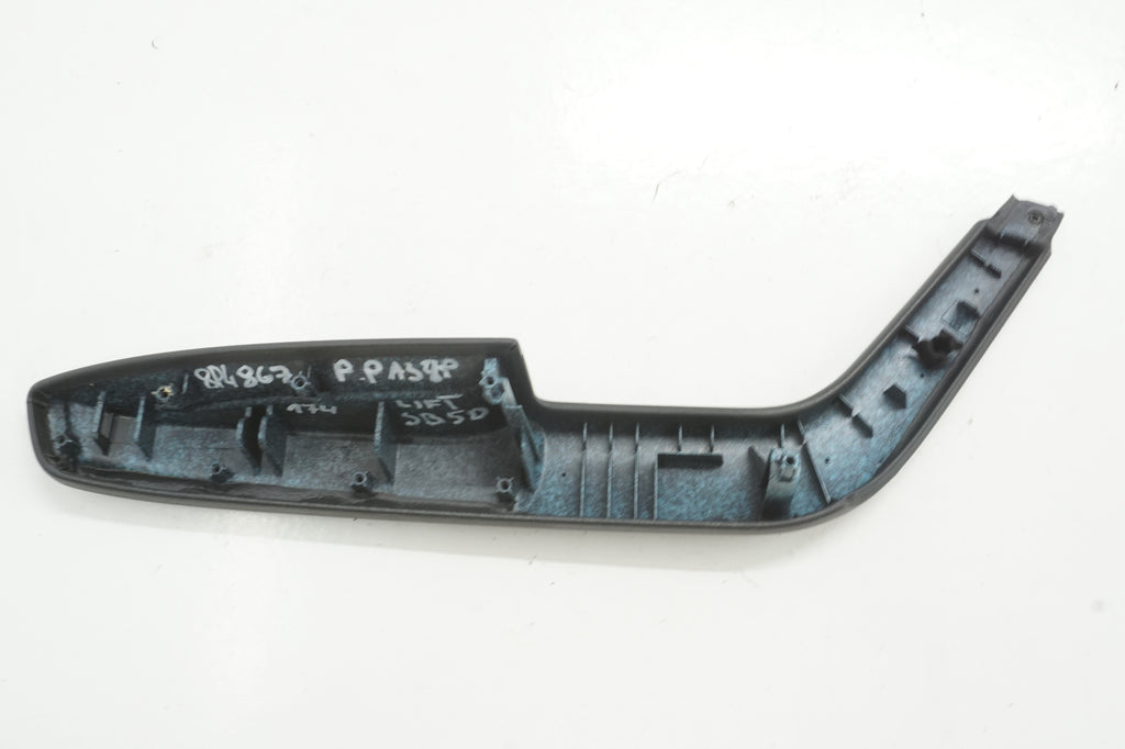 AUDI A3 8P LIFT 5D DOOR ARMREST RIGHT FRONT 8P4867174
