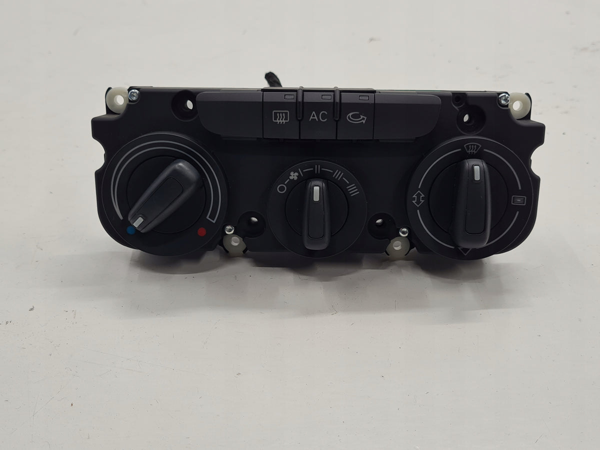 AUDI A3 8P LIFT AIR CONDITIONING PANEL 8P0820047D
