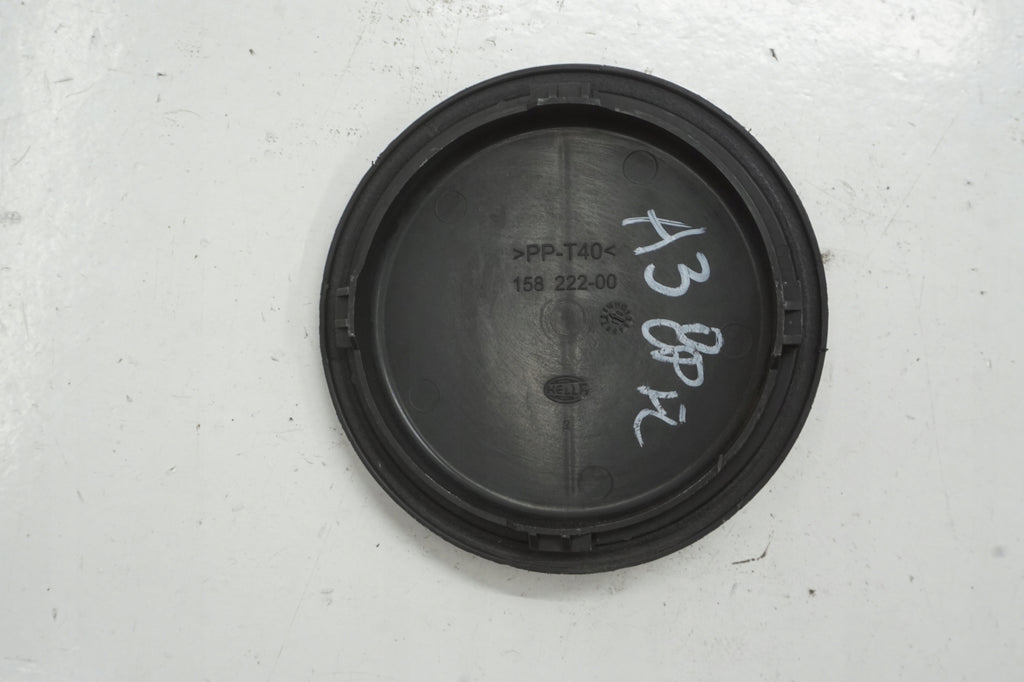 AUDI A3 8P LIFT LAMP CAP FRONT 158222-00