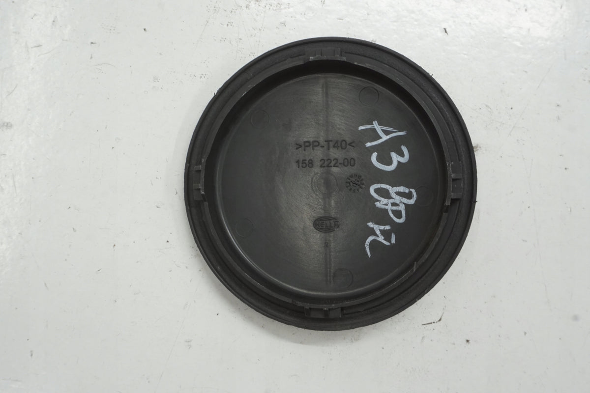 AUDI A3 8P LIFT LAMP CAP FRONT 158222-00