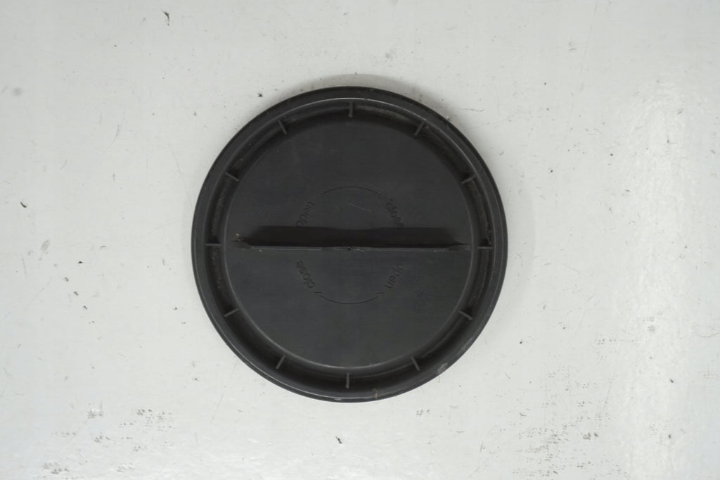 AUDI A3 8P LIFT LAMP CAP FRONT 158222-00