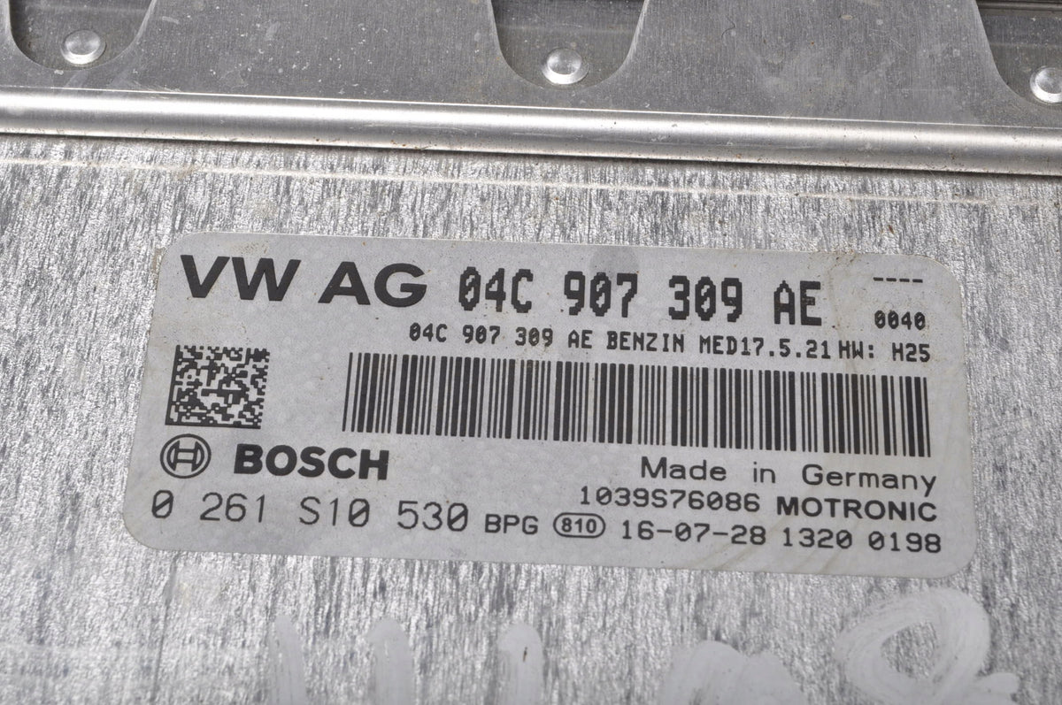 AUDI A3 8V 1.0 TFSI COMPUTER ENGINE DRIVER 04C906026AB 0261S10530