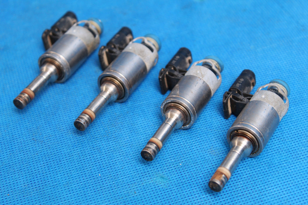 AUDI A3 8V 1.4 TFSI INJECTOR 04E906036E Q 2014R