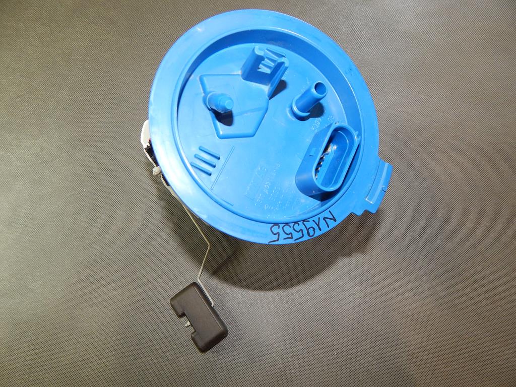 AUDI A3 8V 1.8 TFSI FUEL PUMP 5Q0919051F