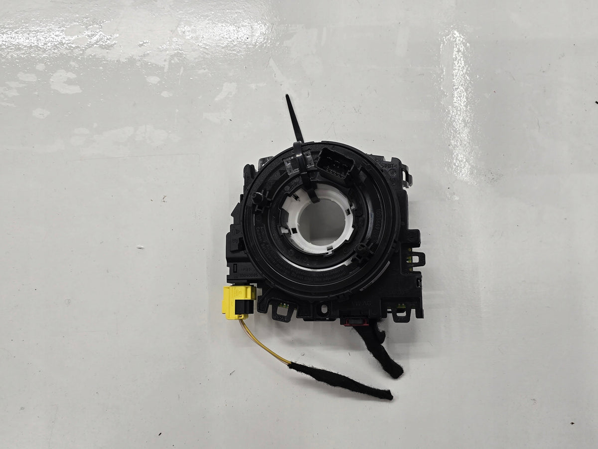 AUDI A3 8V 13R TAPE RETRACTOR AIRBAG 5Q0953549C