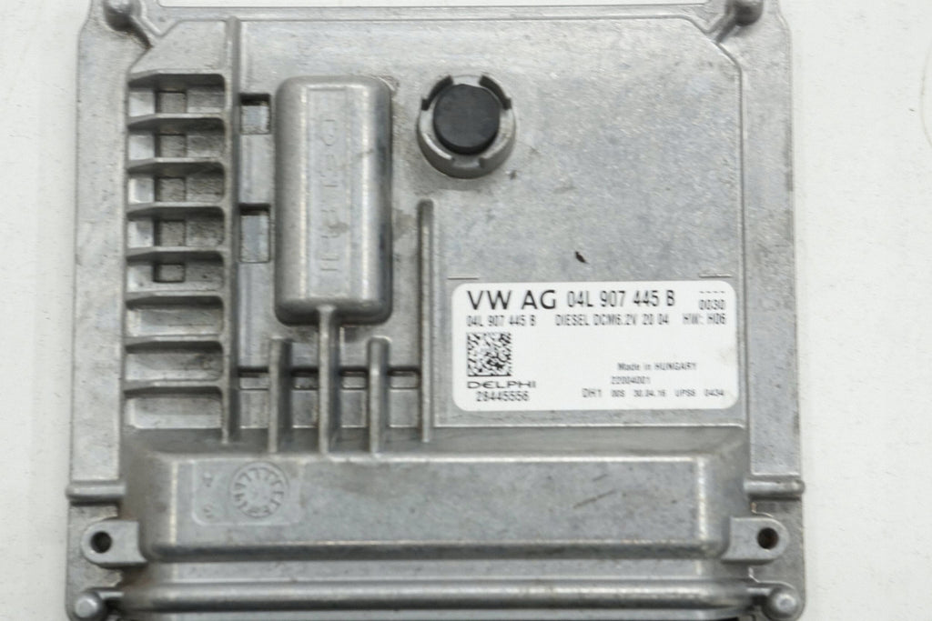 AUDI A3 8V 16R SEDAN 1.6 TDI COMPUTER ENGINE DRIVER 04L907445B