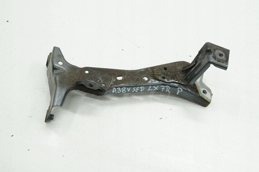 AUDI A3 8V 16R SEDAN BRACKET FENDER MOUNT LEFT FRONT LX7R 8V0821167