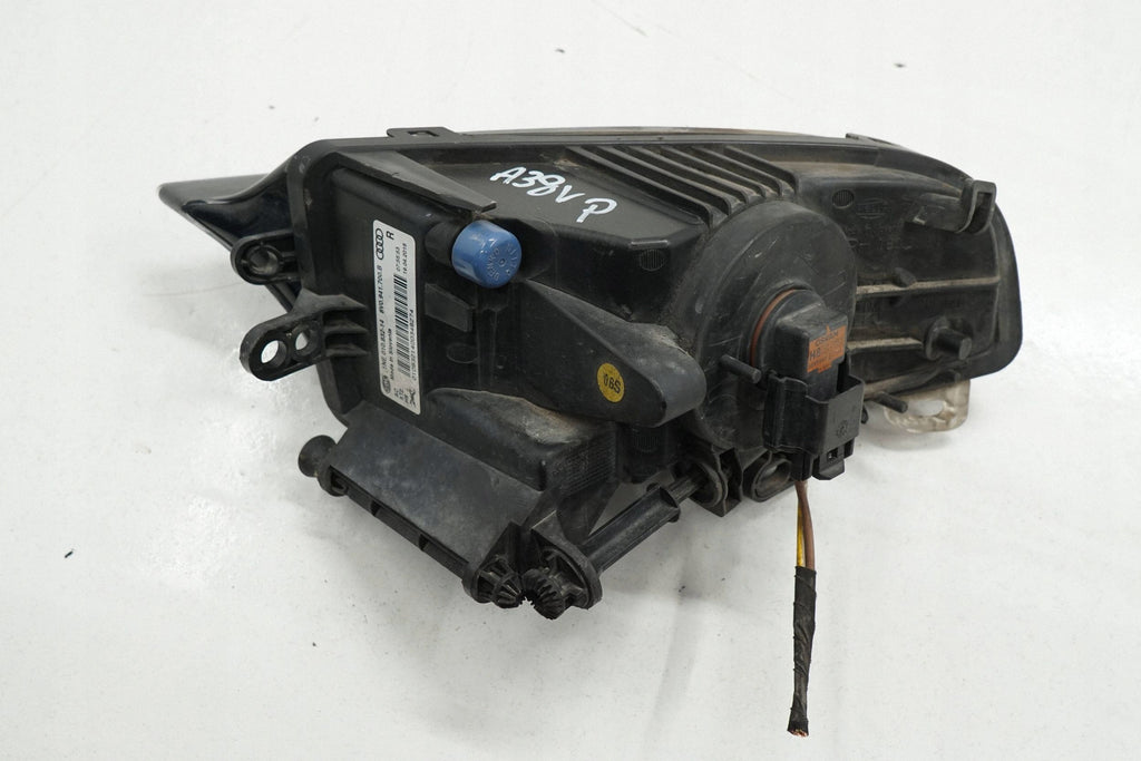 AUDI A3 8V 16R SEDAN HALOGEN LAMP RIGHT FRONT 8V0941700B