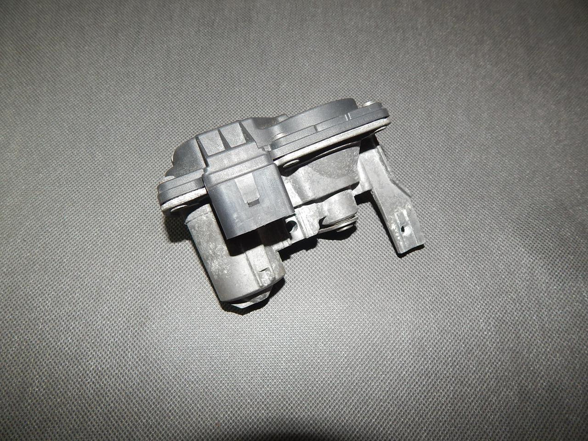 AUDI A3 8V 2.0 TDI EXHAUST THROTTLE 5Q0253691D