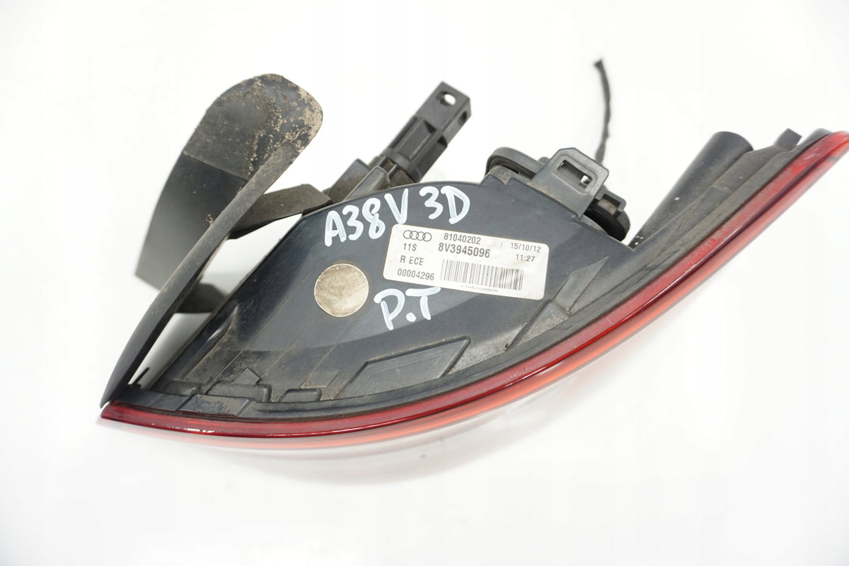 AUDI A3 8V 3D LAMP RIGHT REAR 8V3945096