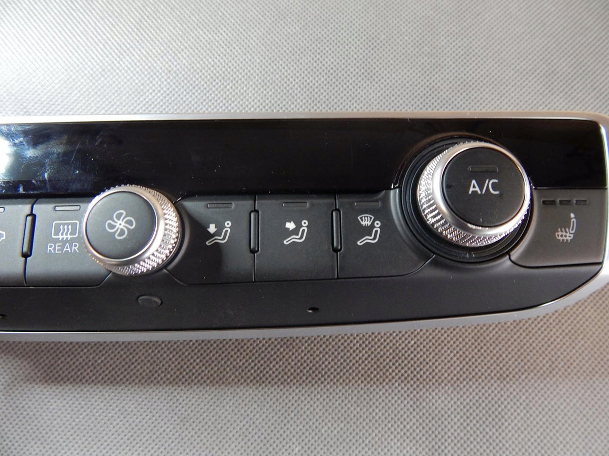 AUDI A3 8V AIR CONDITIONING PANEL