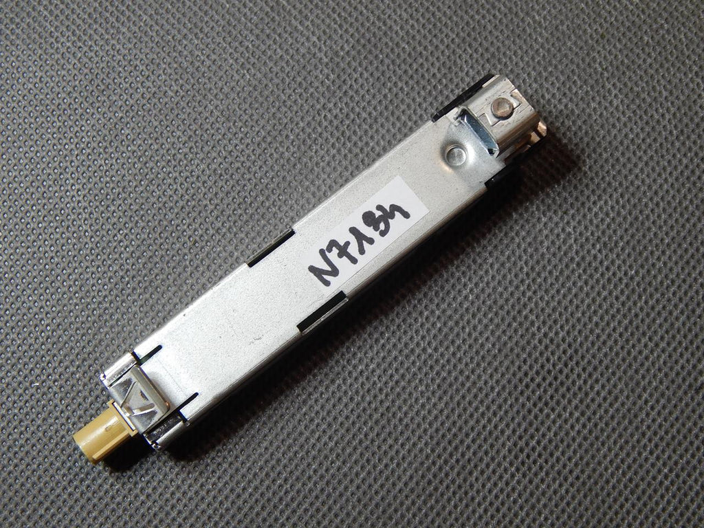 AUDI A3 8V ANTENNA AMPLIFIER 8V3035225B