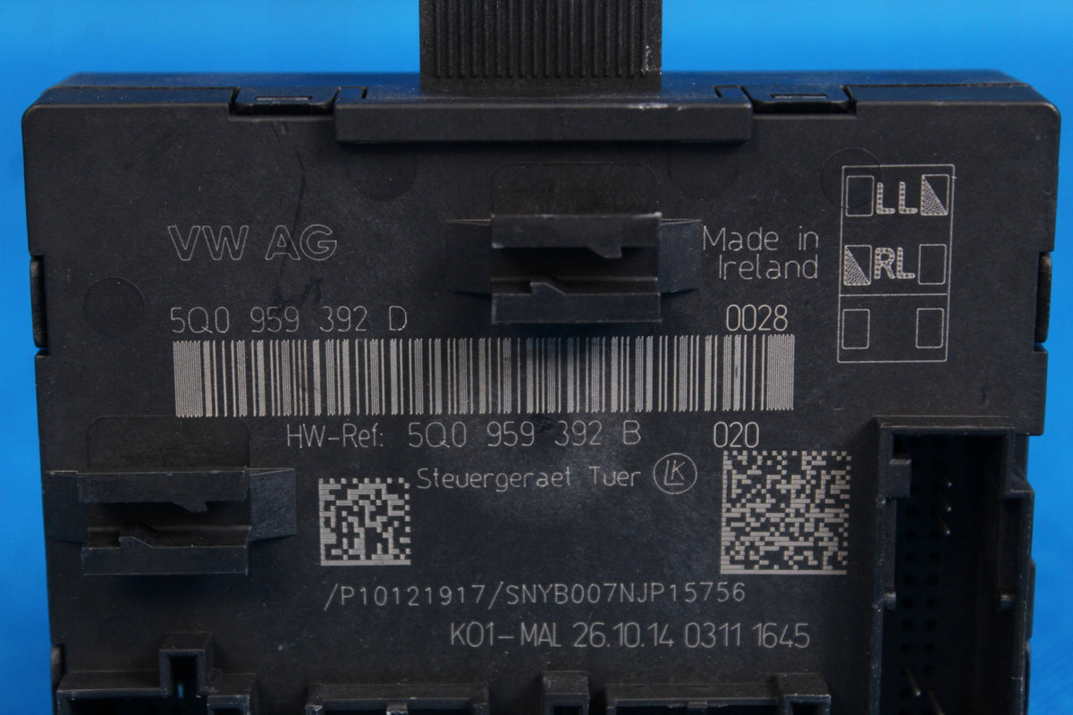 AUDI A3 8V DOOR MODULE FRONT RIGHT 5Q0959392D 2014R