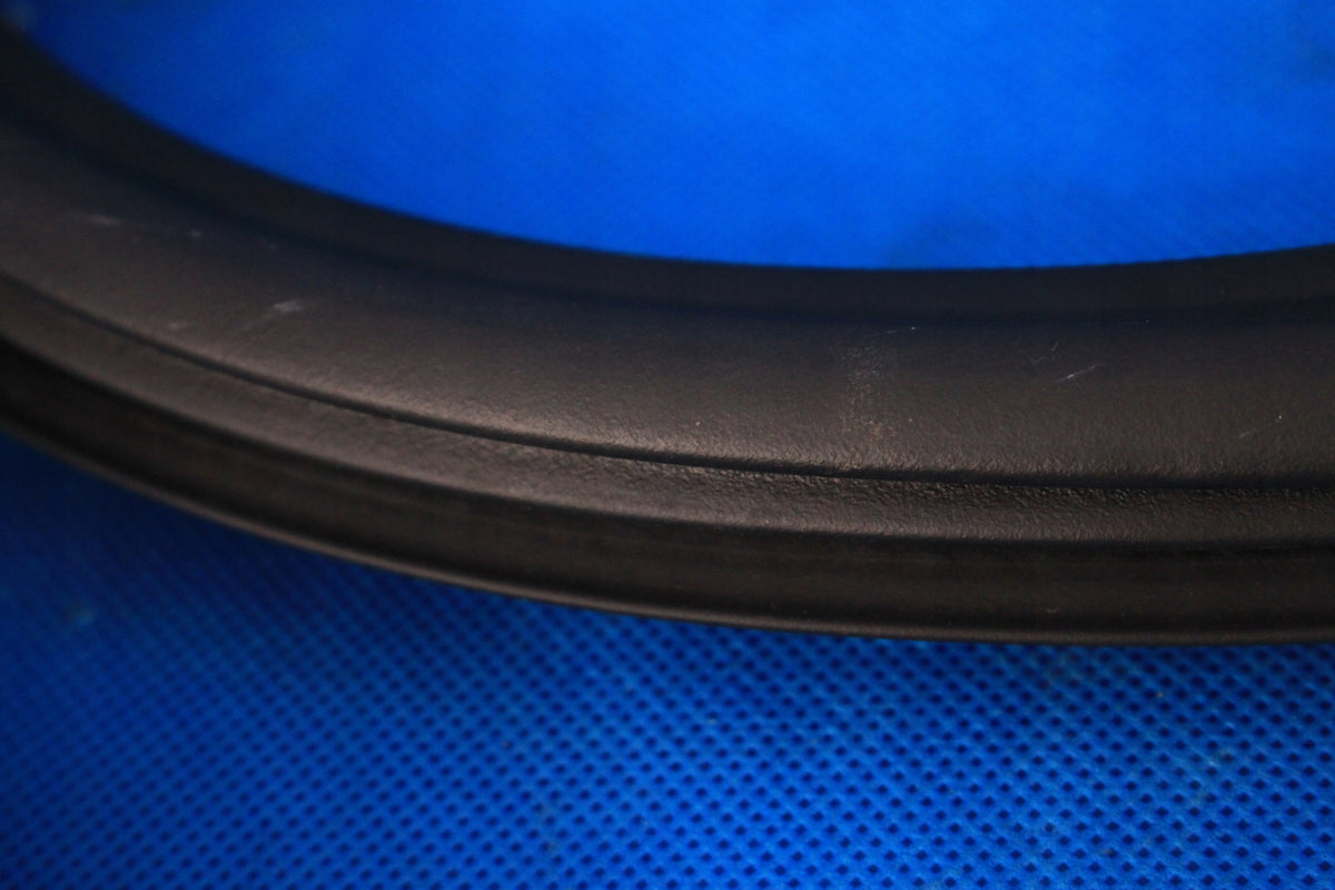 AUDI A3 8V DOOR SEAL REAR RIGHT LEFT 8V4833721B 2016R