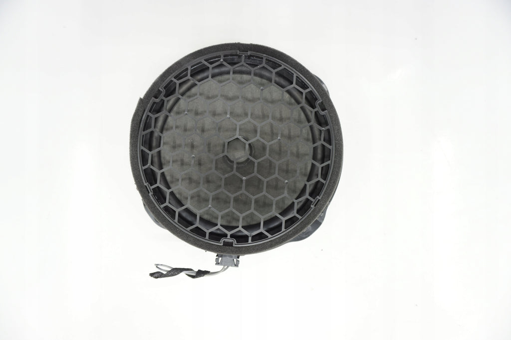 AUDI A3 8V DOOR SPEAKER 8V0035415