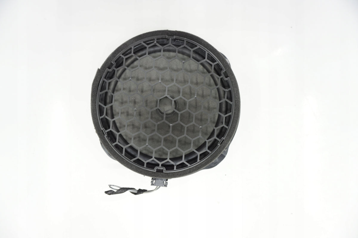 AUDI A3 8V DOOR SPEAKER 8V0035415