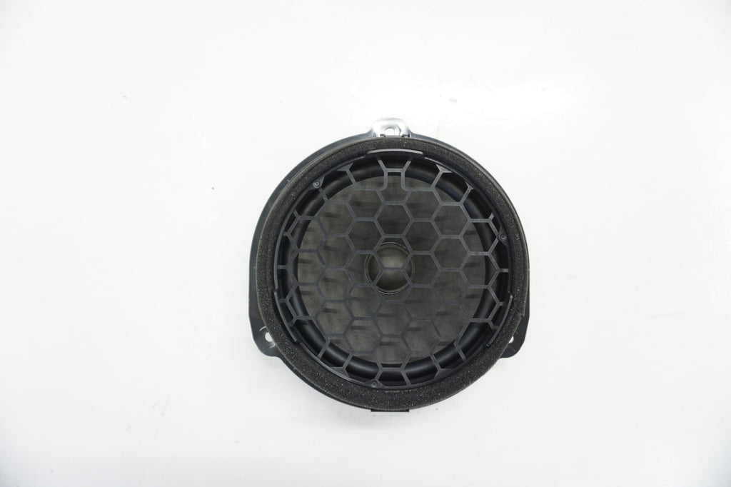 AUDI A3 8V DOOR SPEAKER LEFT RIGHT REAR 8V4035411