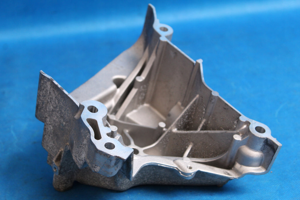 AUDI A3 8V ENGINE PAW SUPPORT 04E199275ES 2014R