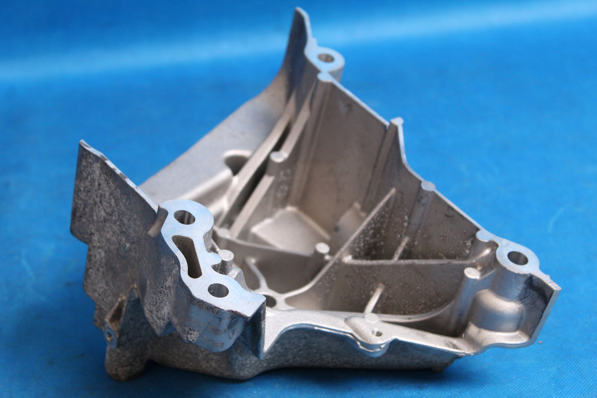 AUDI A3 8V ENGINE PAW SUPPORT 04E199275ES 2014R