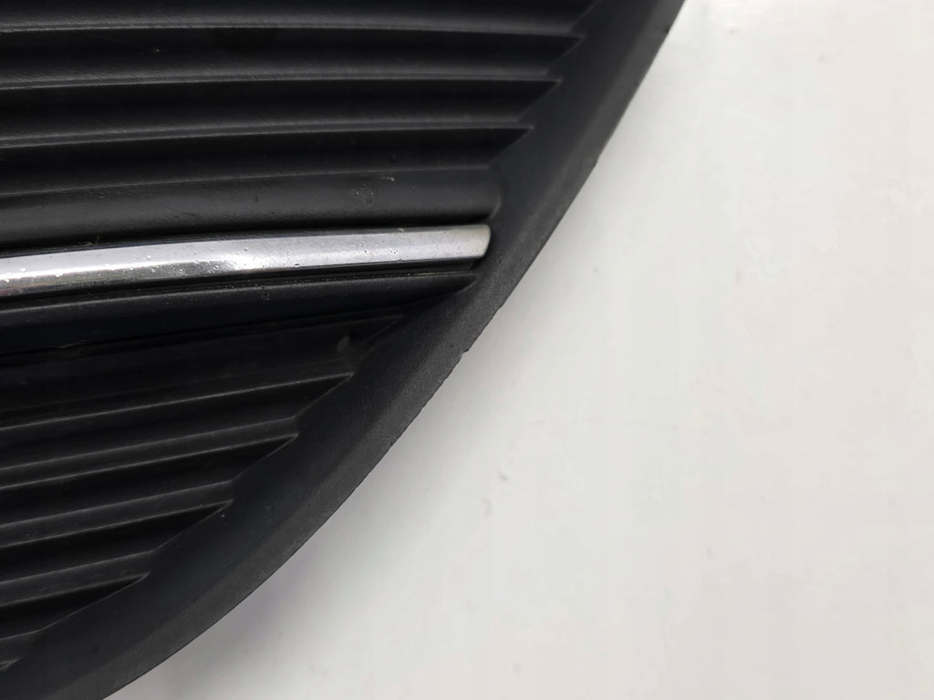 AUDI A3 8V HB 3D 13R BUMPER GRILLE RIGHT FRONT 8V3807682A