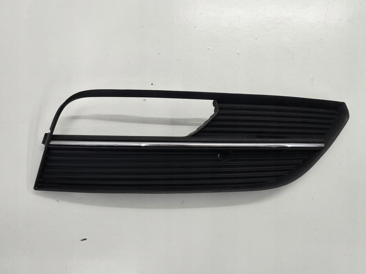 AUDI A3 8V HB 3D 13R BUMPER GRILLE RIGHT FRONT 8V3807682A