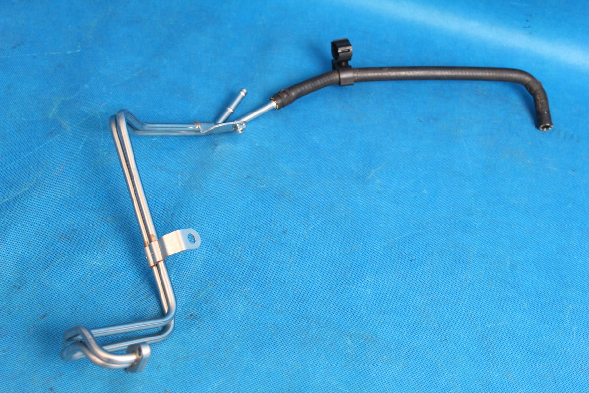 AUDI A3 8V HOSE WATER TUBE 04E122157M 2014R