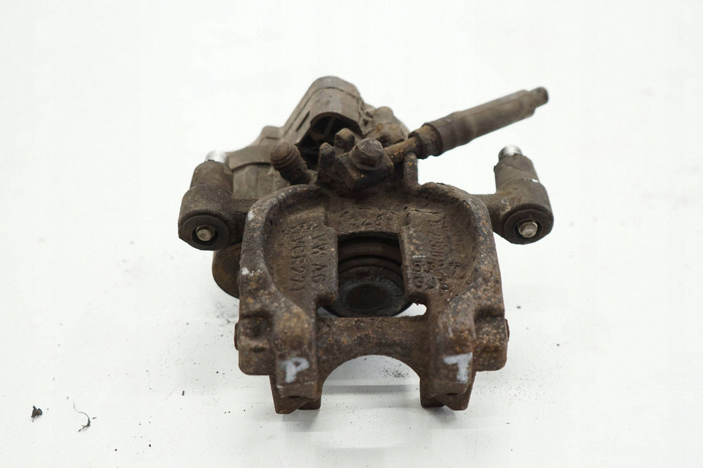 AUDI A3 8V LIFT 16R BRAKE CALIPER RIGHT REAR