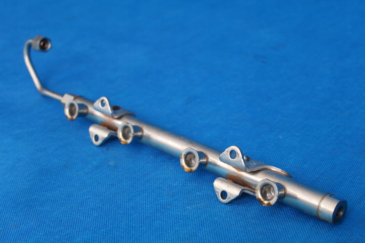 AUDI A3 8V LIFT INJECTOR RAIL 04E133320D 2016R