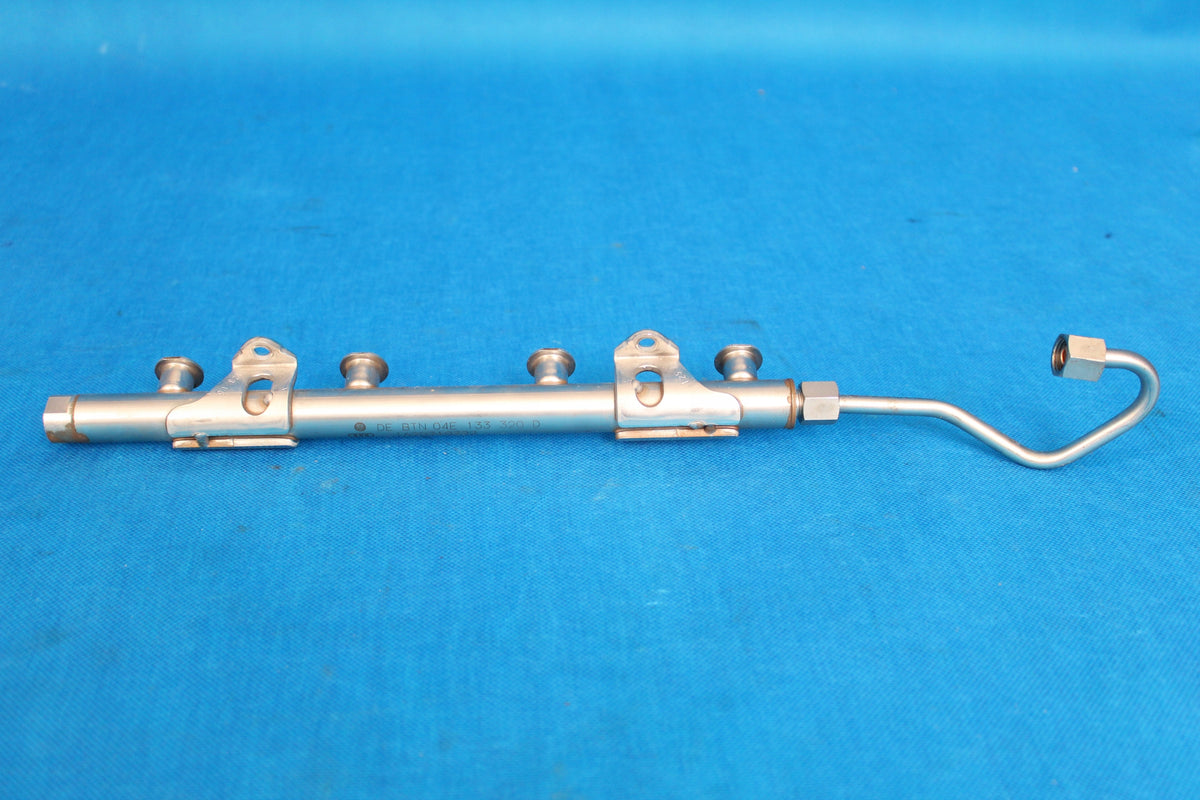AUDI A3 8V LIFT INJECTOR RAIL 04E133320D 2016R