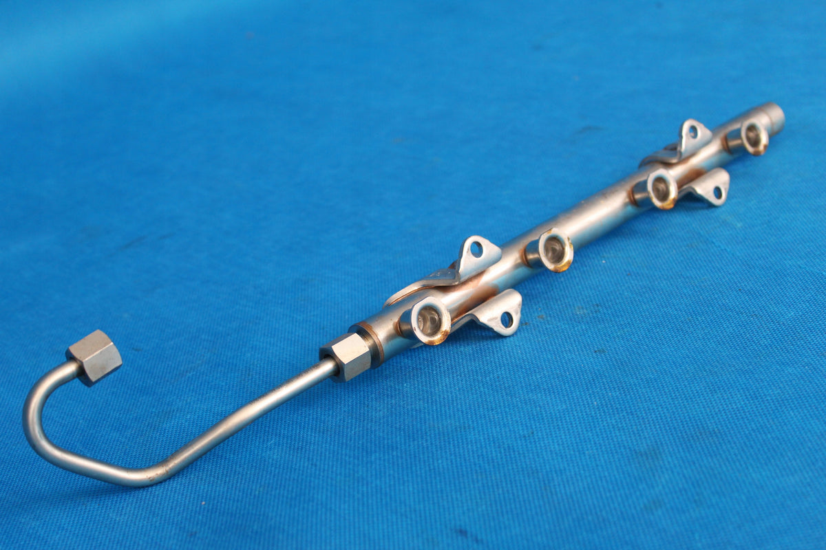 AUDI A3 8V LIFT INJECTOR RAIL 04E133320D 2016R