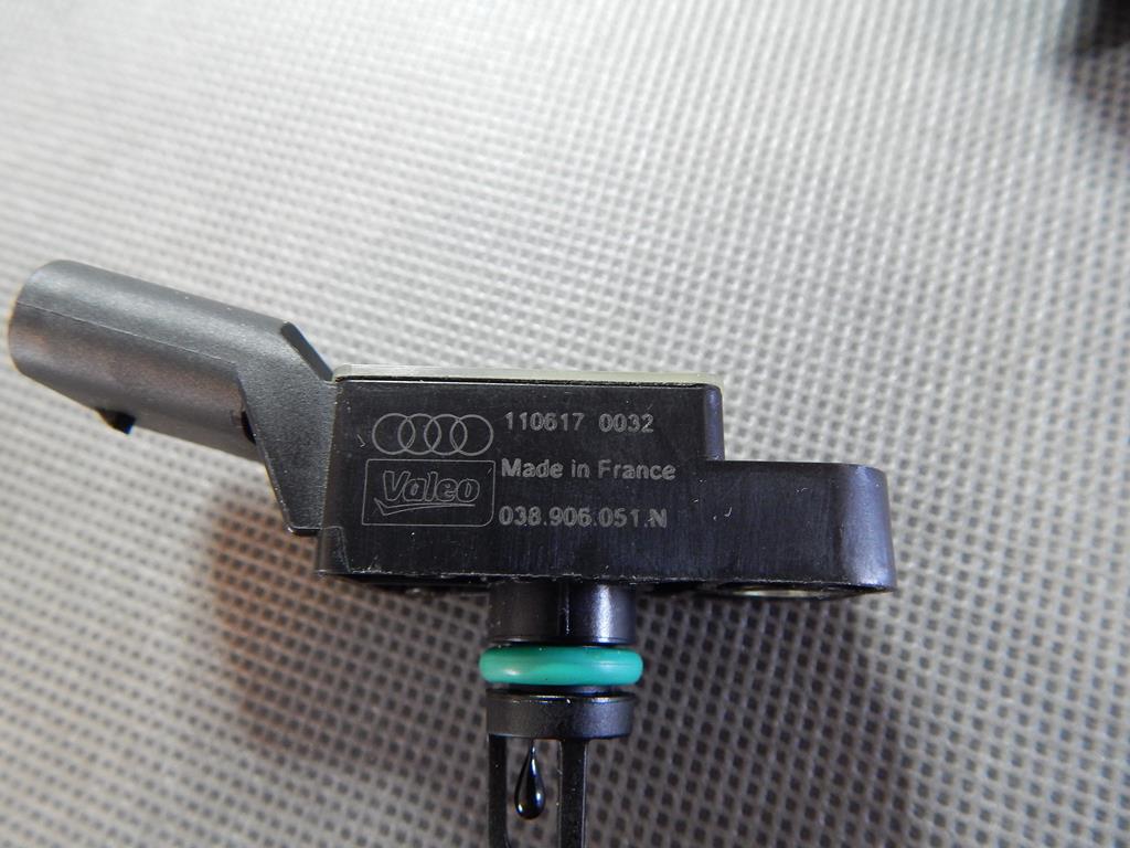 AUDI A3 8V MAP SENSOR 038 9060 51N