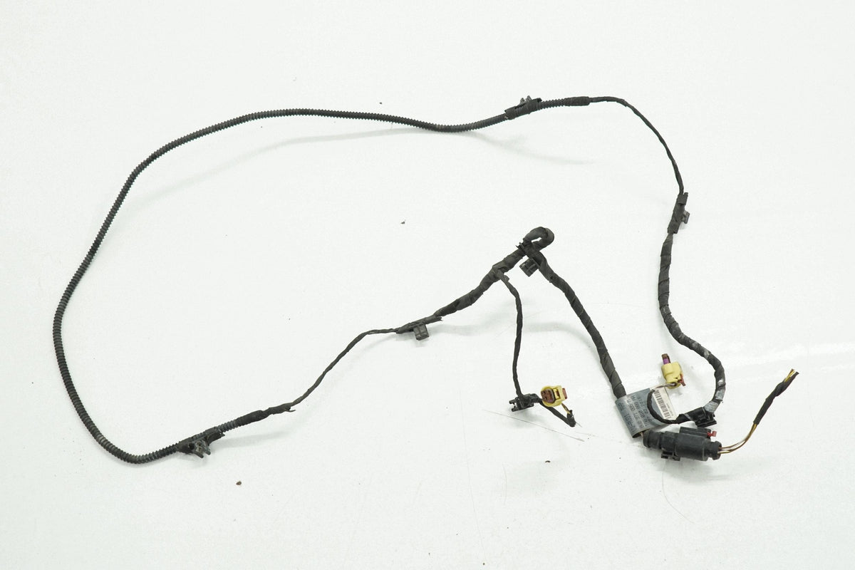 AUDI A3 8V SEDAN 16R BEAM INSTALLATION OF IMPACT SENSORS 8V0971085M