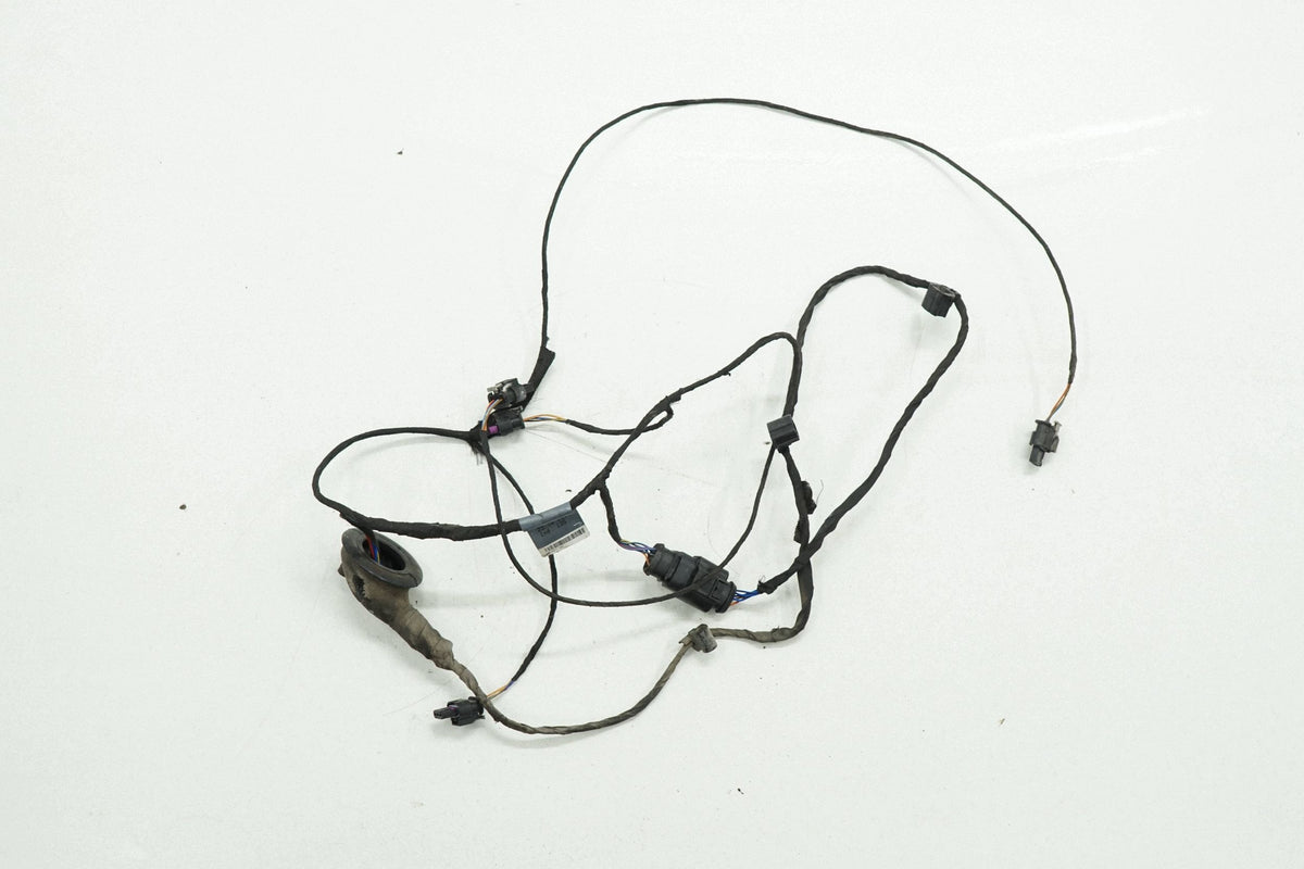 AUDI A3 8V SEDAN 16R BEAM INSTALLATION PDC REAR 8V0971104