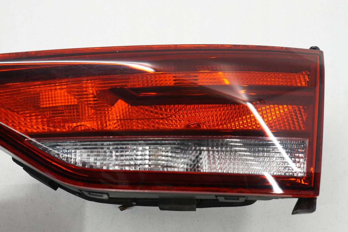 AUDI A3 8V SEDAN 16R FLAP LAMP RIGHT REAR 8VS945094G