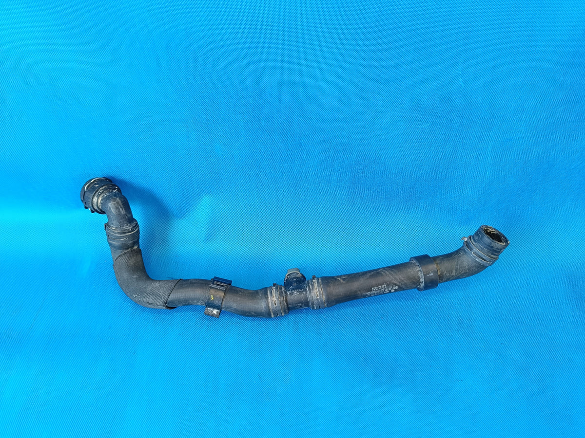 AUDI A3 8V SEDAN 18R S-LINE 2.0 TDI 110KW HOSE PIPE WATER HOSE 5N0122051CB