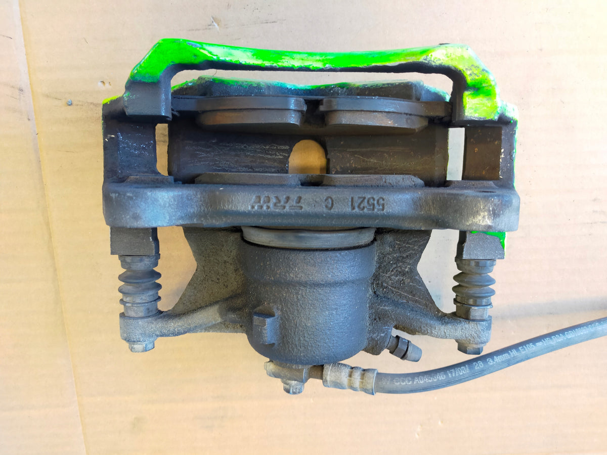AUDI A3 8V SEDAN 2018R S-LINE BRAKE CALIPER LEFT FRONT 288MM 8V0615123