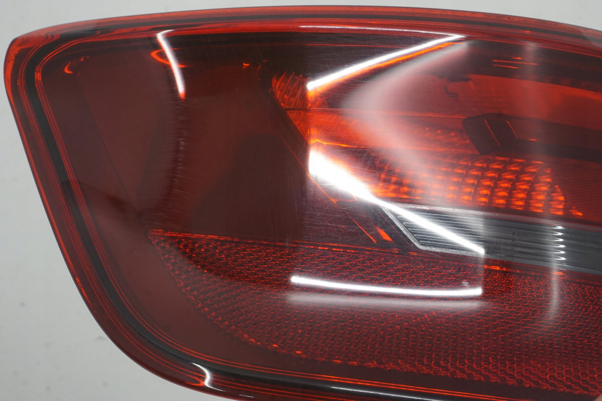 AUDI A3 8V SPORTBACK 14R LAMP LEFT REAR 8V4945095C