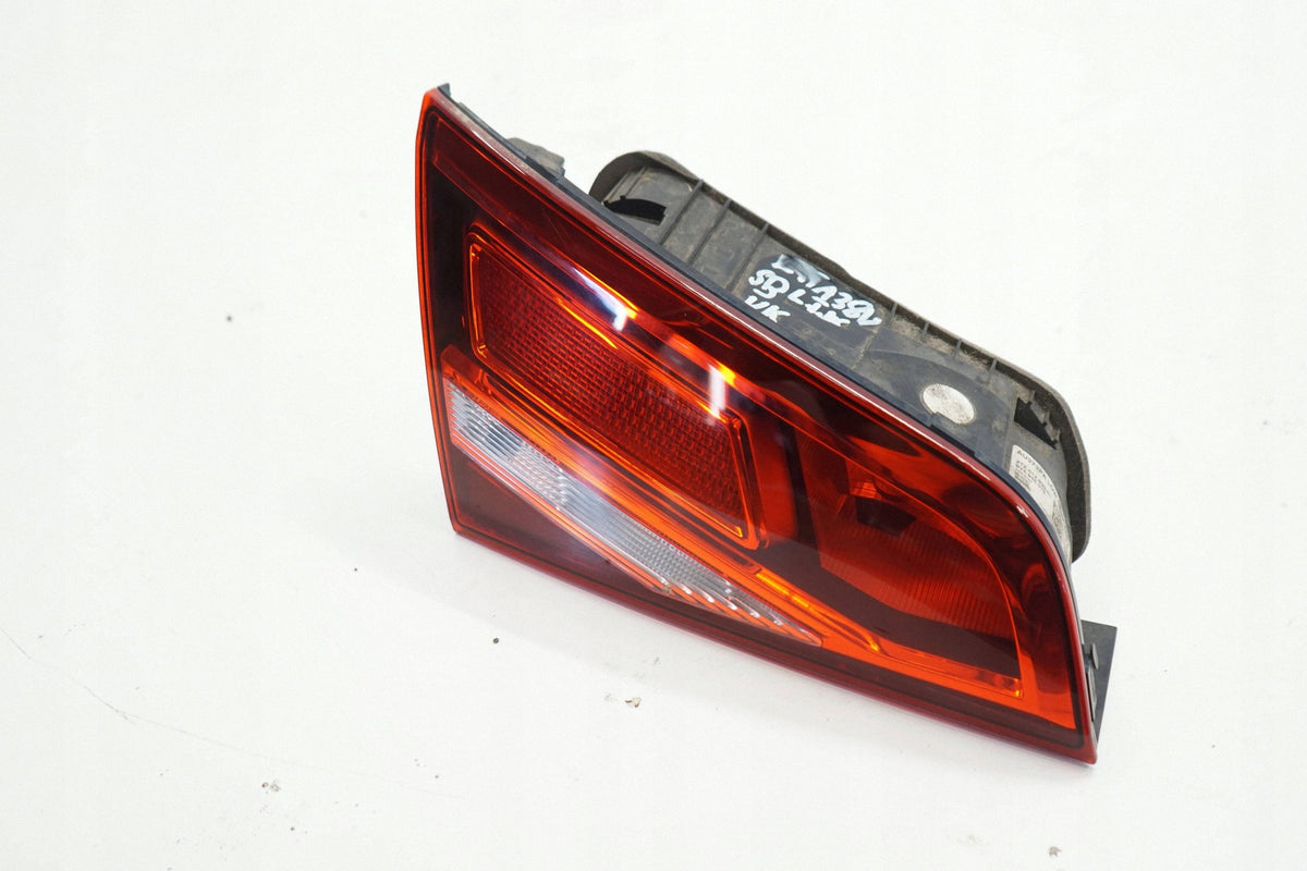 AUDI A3 8V SPORTBACK 16R FLAP LAMP LEFT REAR 8V4945075