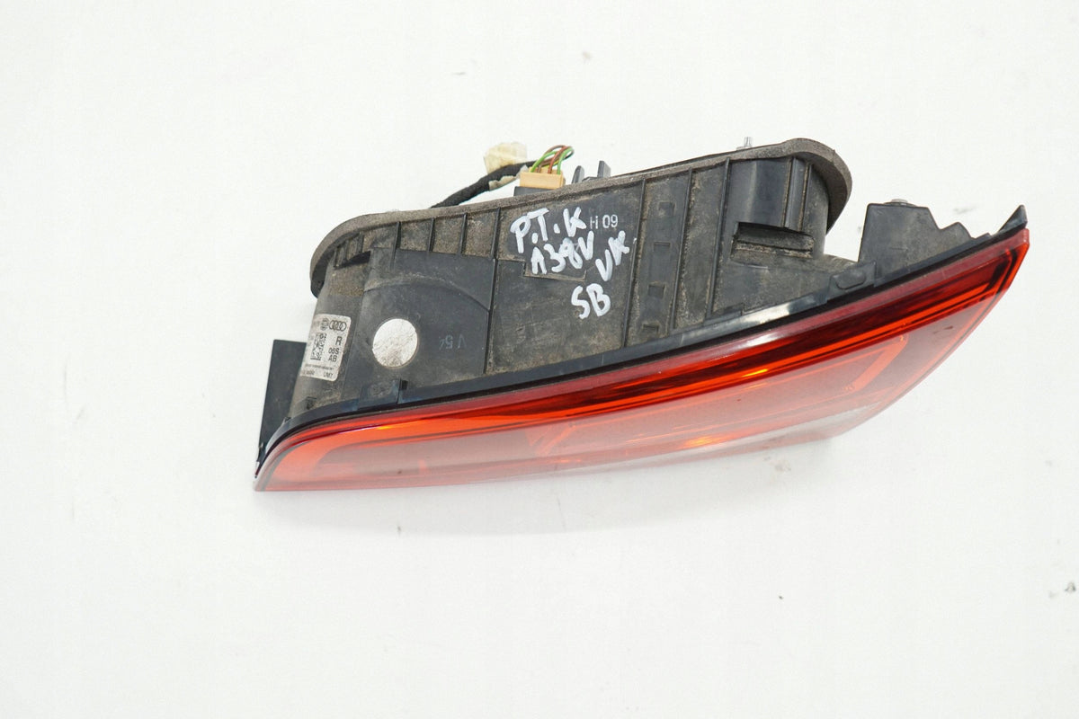 AUDI A3 8V SPORTBACK 16R FLAP LAMP RIGHT REAR 8V4945076