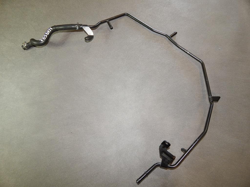AUDI A3 8V TUBE WATER HOSE 06K121075H