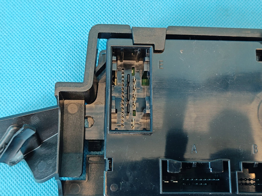 AUDI A3 8Y LIFT 1.5 TSI 85KW 2025 R AIR CONDITIONING CONTROLLER MODULE 3WA907007B