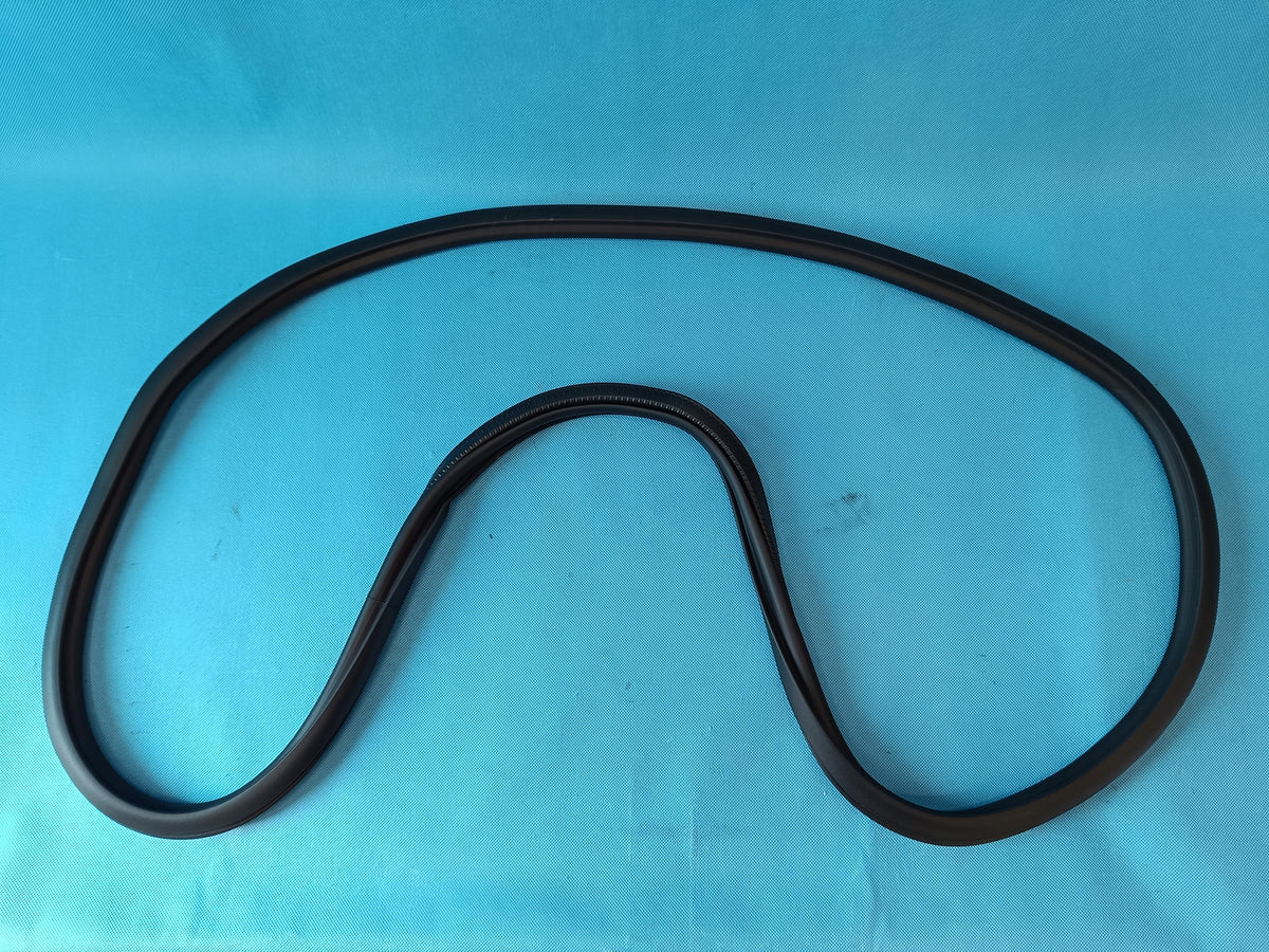AUDI A3 8Y LIFT 1.5 TSI 85KW 2025 R DOOR SEAL RIGHT REAR 8Y5833721B