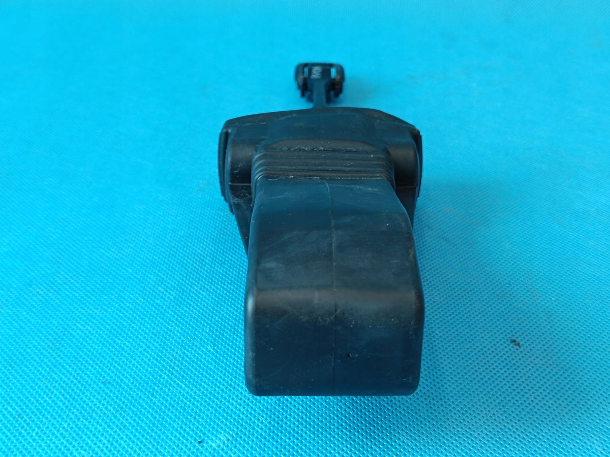 AUDI A3 8Y LIFT 1.5 TSI 85KW 2025 R DOOR STOP LEFT REAR 8Y0839249A