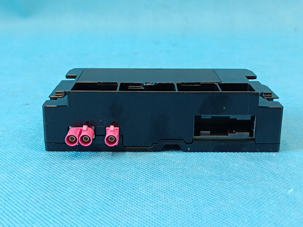 AUDI A3 8Y LIFT 1.5 TSI 85KW 2025 R MODULE ONLINE SERVICE CONTROLLER 571035284A