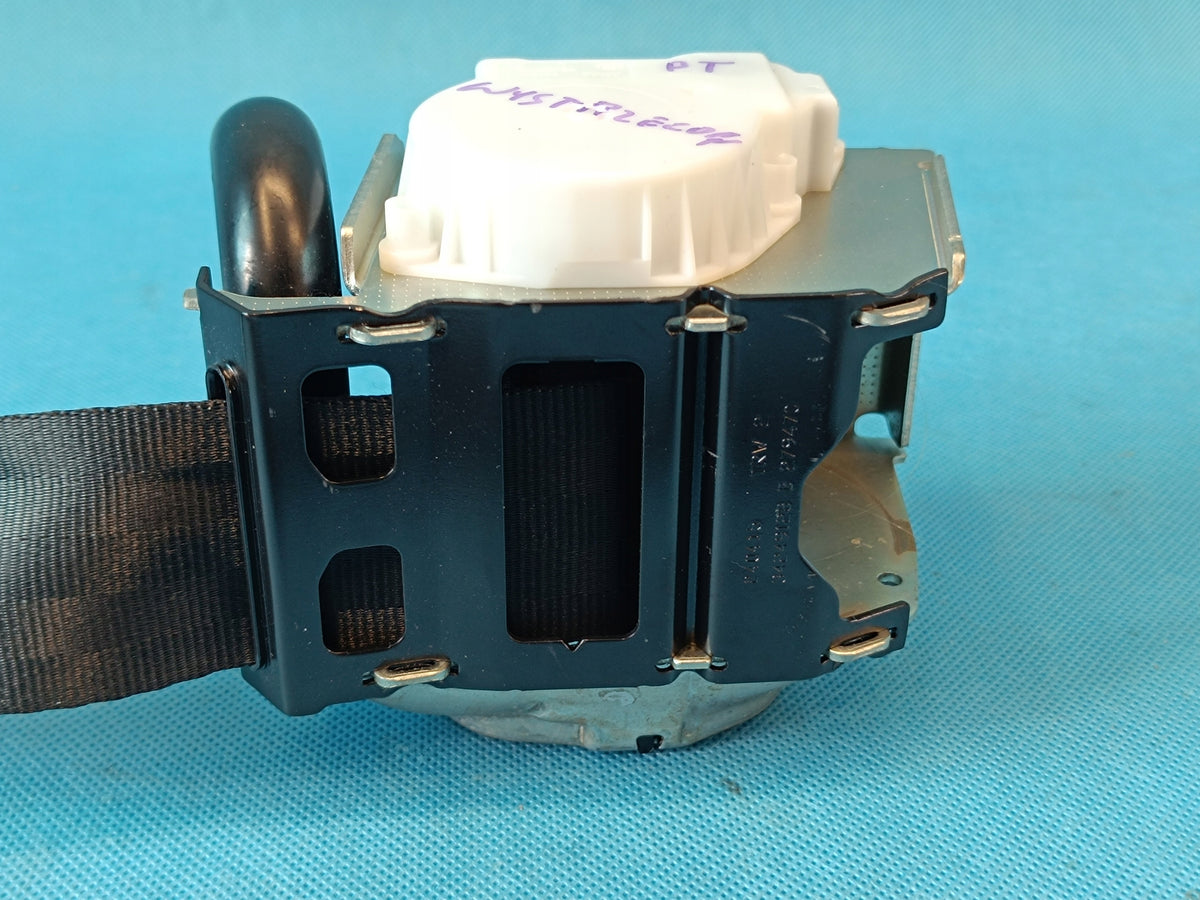 AUDI A3 8Y LIFT 1.5 TSI 85KW 2025 R SEAT BELT RIGHT REAR 8Y0857805G