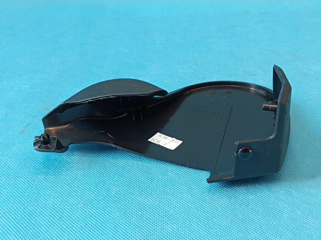 AUDI A3 8Y LIFT 1.5 TSI 85KW 25R DRIVER'S SEAT COVER HOUSING 81A881327