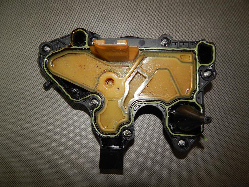 AUDI A3 S3 8V ODMA OIL SEPARATOR 06K103495P