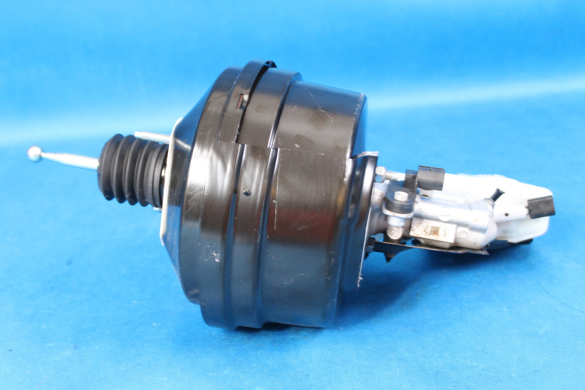 AUDI A3 SEDAN 8V SERVO BRAKE PUMP 5Q2614185BS 2016R