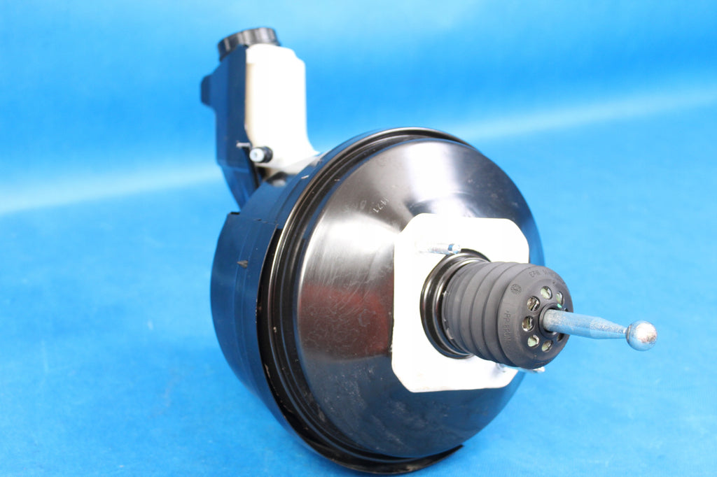 AUDI A3 SEDAN 8V SERVO BRAKE PUMP 5Q2614185BS 2016R
